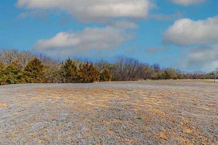 0.87 Acres of Residential Land for Sale in Arkansas City, Kansas