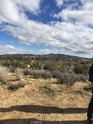 5 Acres of Land for Sale in Yucca Valley, California