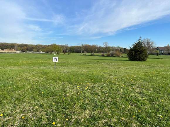 1.3 Acres of Residential Land for Sale in Johnsburg, Illinois