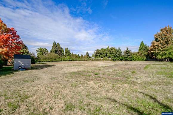 1.19 Acres of Land for Sale in Lebanon, Oregon