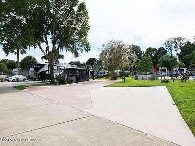 0.09 Acres of Residential Land for Sale in Welaka, Florida