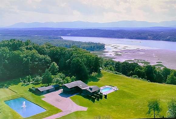 15.6 Acres of Land with Home for Sale in Hudson, New York