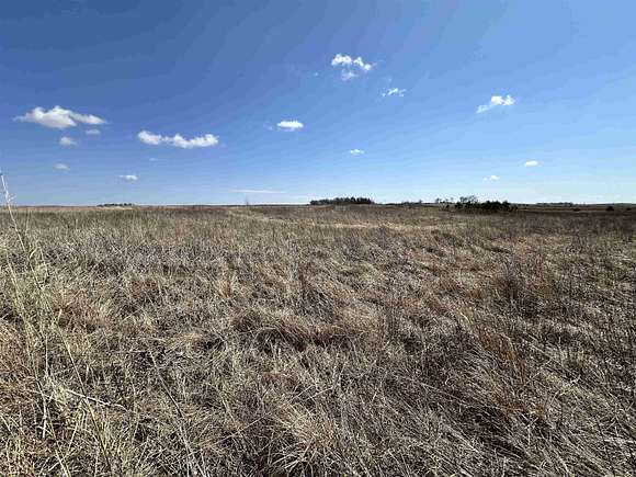 127 Acres of Land for Sale in Spirit Lake, Iowa