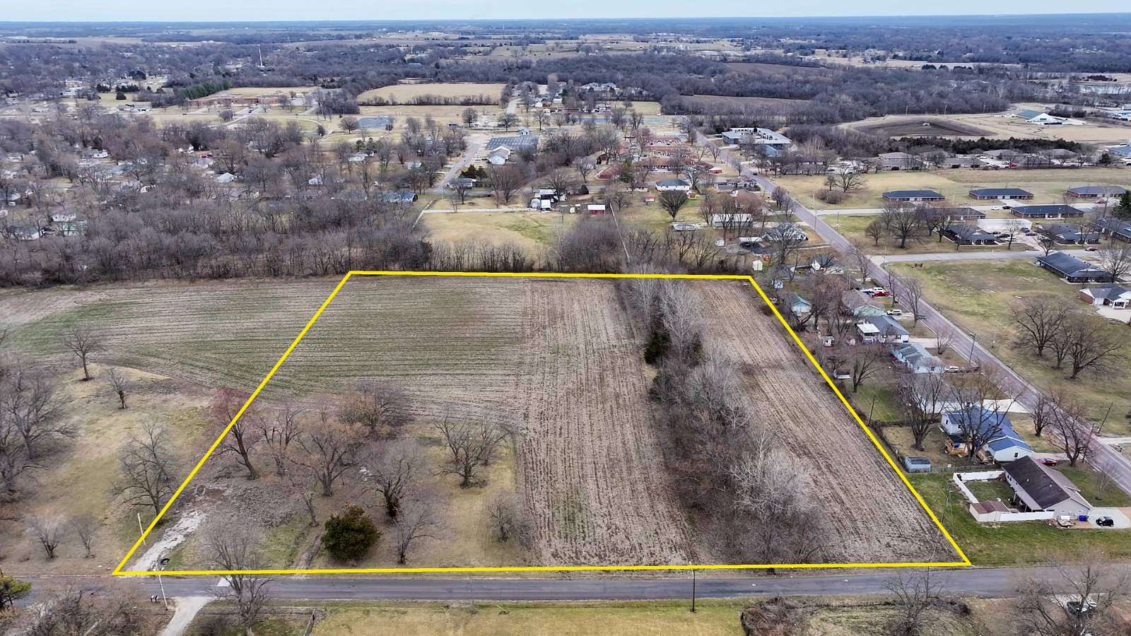7.7 Acres of Residential Land for Sale in Sedalia, Missouri - LandSearch