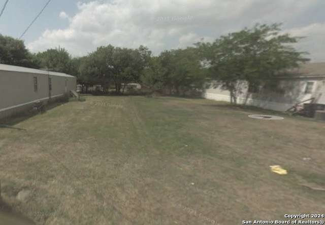 0.14 Acres of Residential Land for Sale in Floresville, Texas