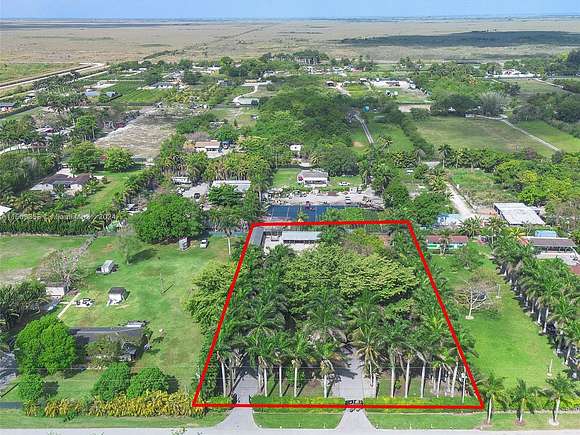 1.4 Acres of Land for Sale in Miami, Florida