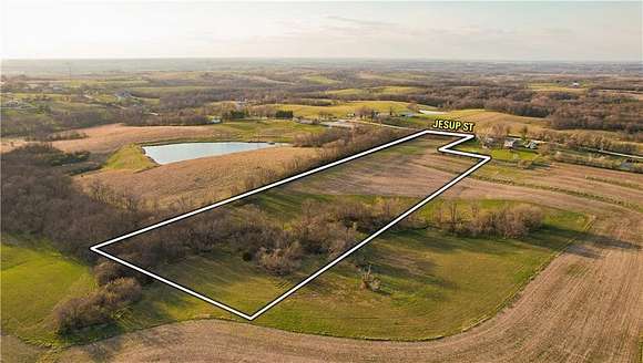9.1 Acres of Agricultural Land for Sale in Indianola, Iowa