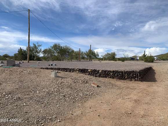 1.1 Acres of Residential Land for Sale in Phoenix, Arizona - LandSearch