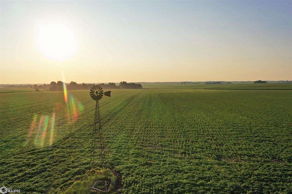 160 Acres of Agricultural Land for Auction in Independence, Iowa