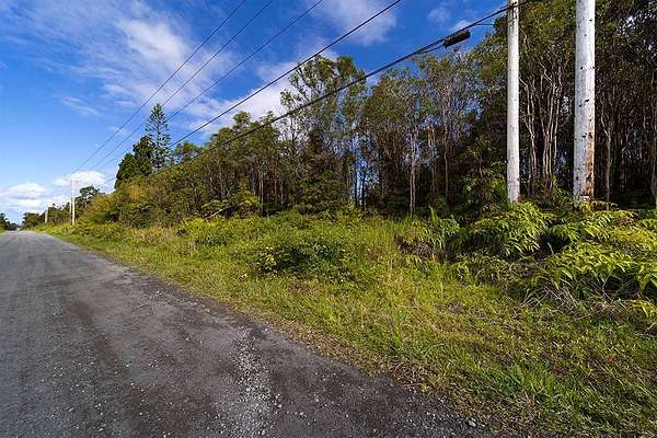 3 Acres of Land for Sale in Volcano, Hawaii
