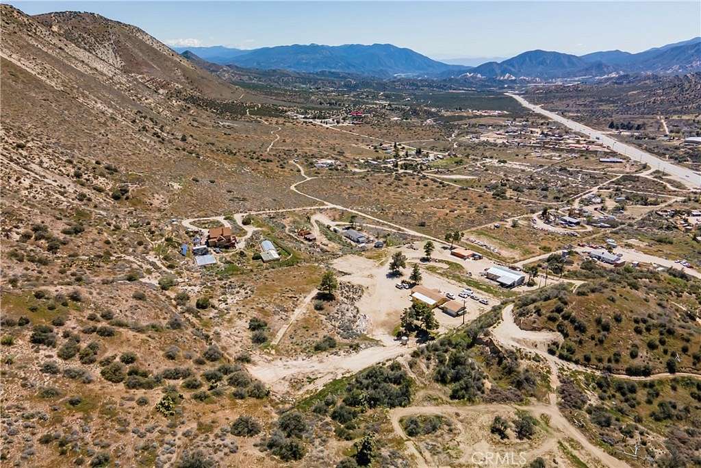 5 Acres of Residential Land with Home for Sale in Phelan, California