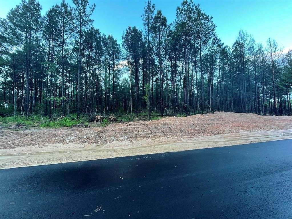 6 Acres of Residential Land for Sale in Gloster, Louisiana