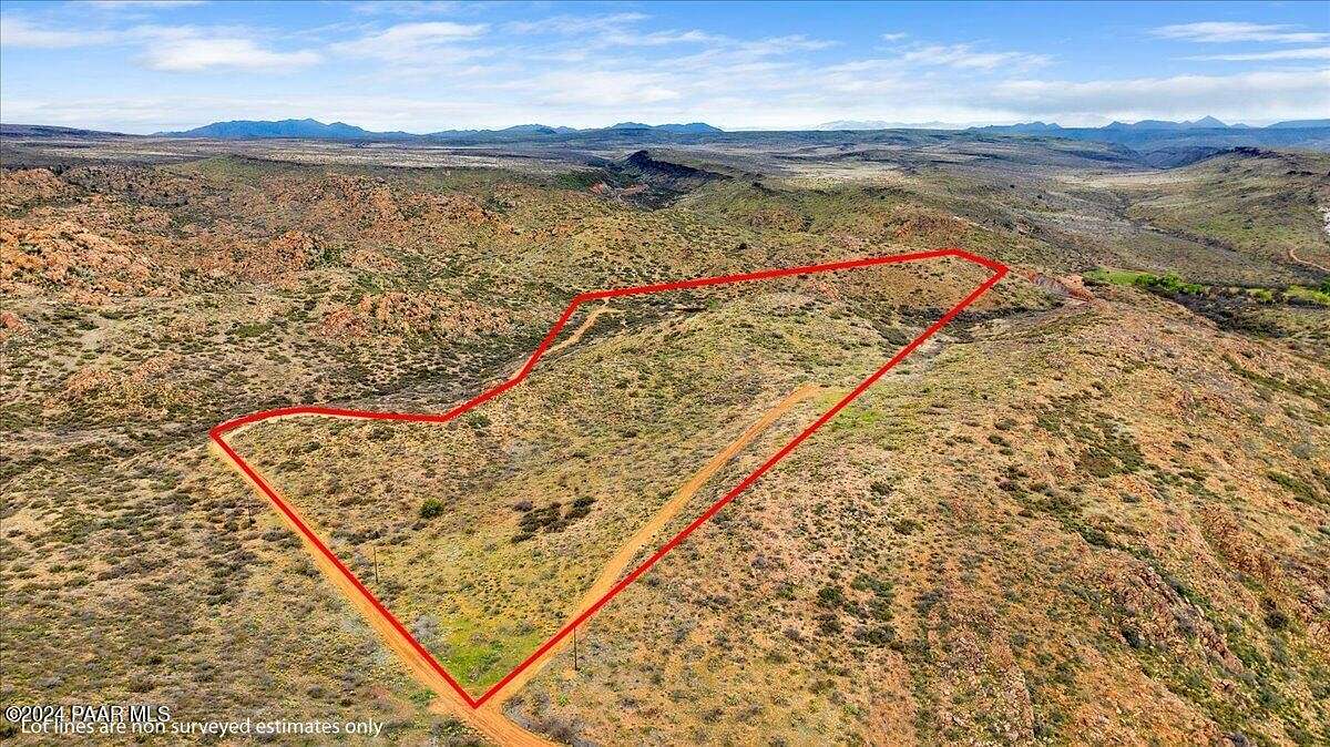 40.2 Acres of Agricultural Land for Sale in Kirkland, Arizona