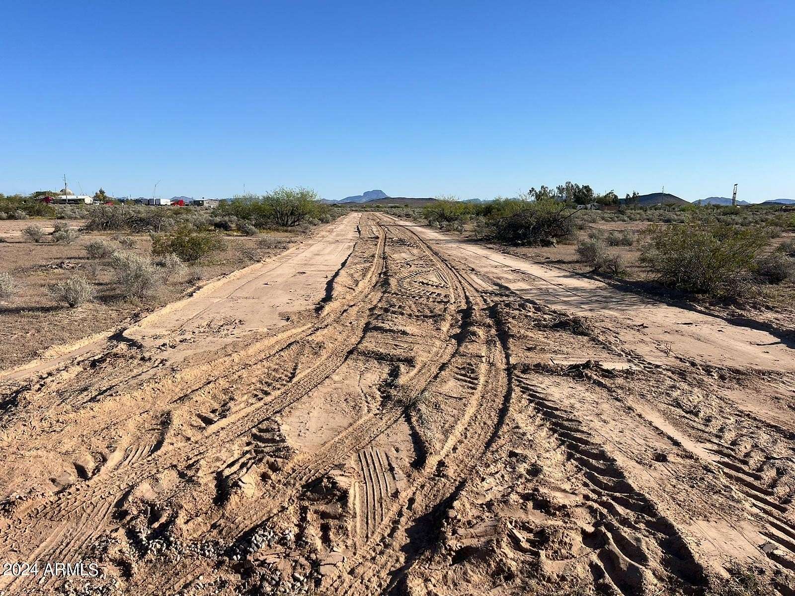 1 Acre of Residential Land for Sale in Tonopah, Arizona