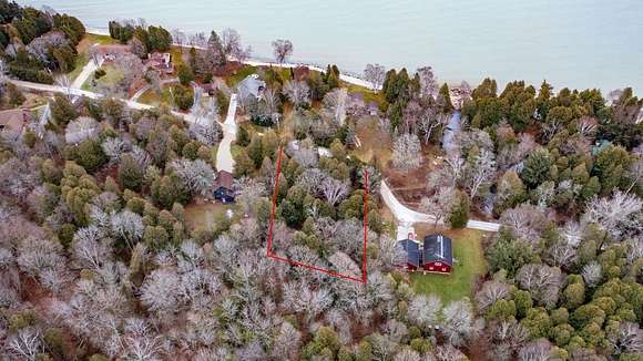 0.4 Acres of Residential Land for Sale in Algoma, Wisconsin