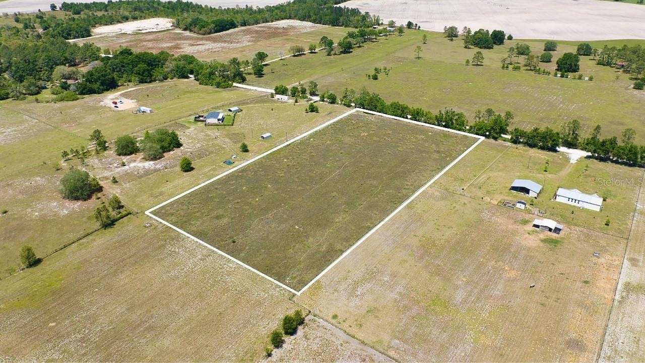 4.7 Acres of Residential Land for Sale in Bell, Florida