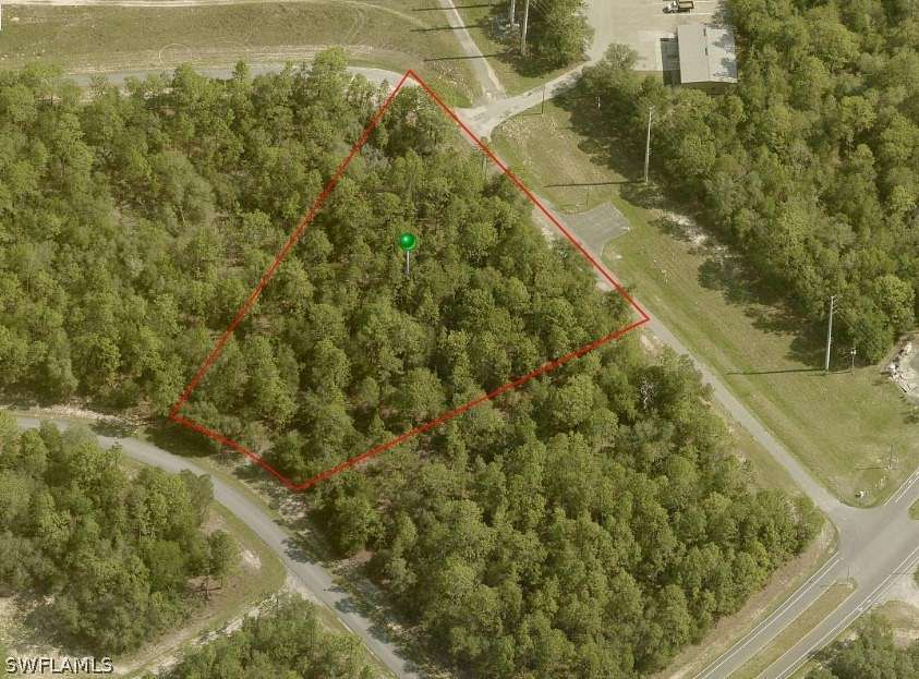 2.4 Acres of Commercial Land for Sale in Dunnellon, Florida