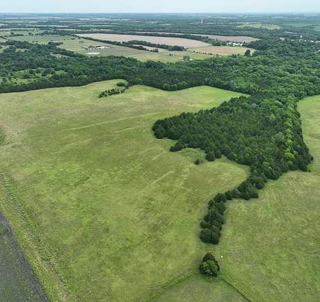 114 Acres of Recreational Land & Farm for Sale in Roxton, Texas