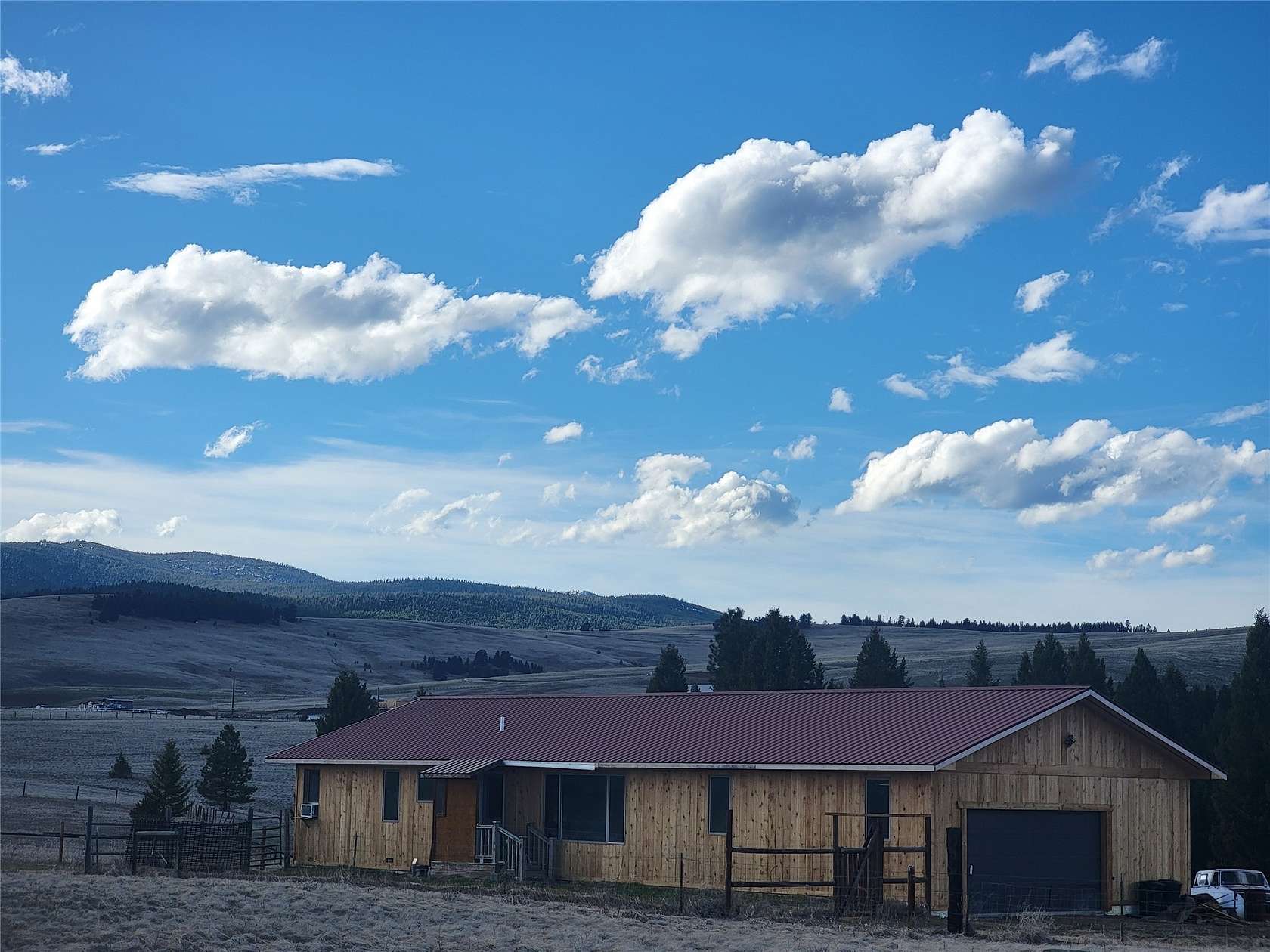 26 Acres of Land with Home for Sale in Philipsburg, Montana