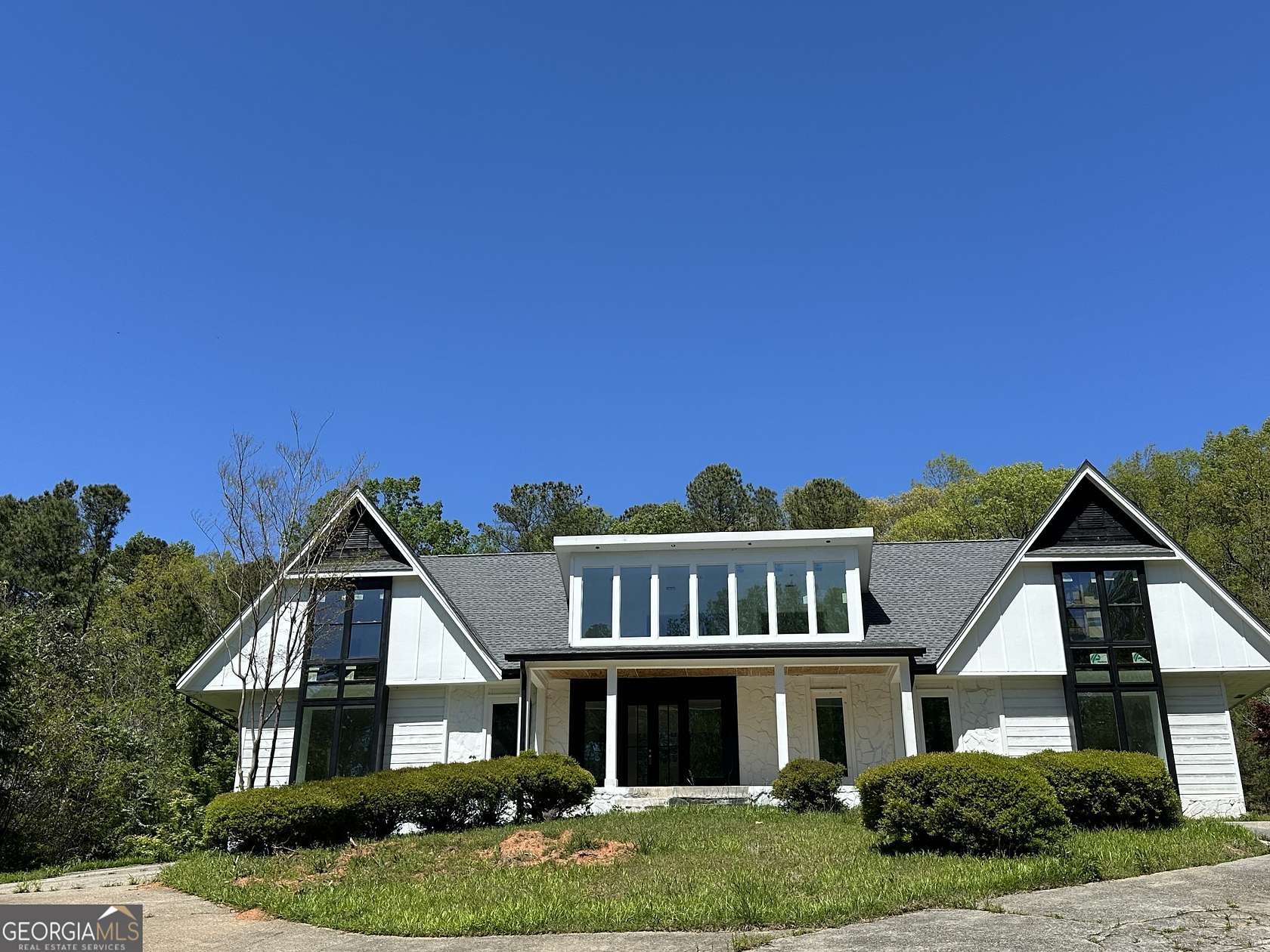 3.9 Acres of Residential Land with Home for Sale in Stone Mountain, Georgia