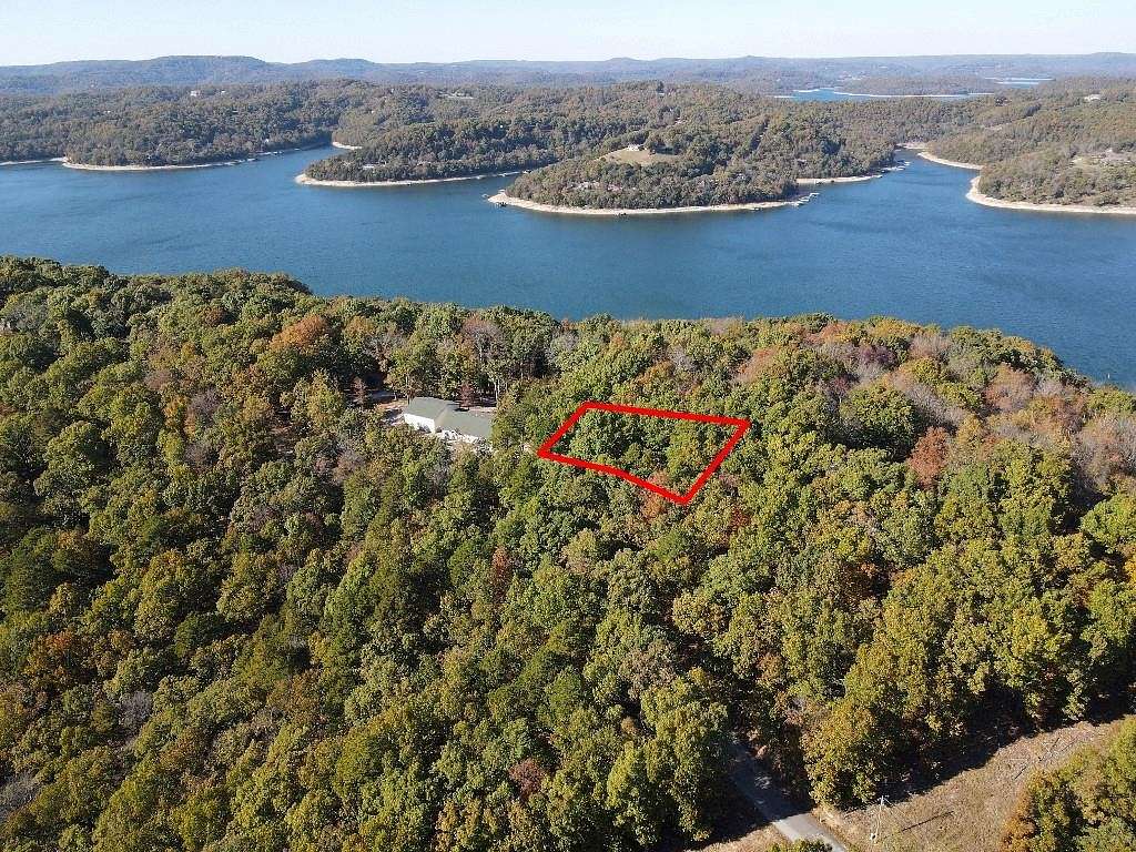 1.1 Acres of Residential Land for Sale in Eureka Springs, Arkansas