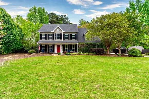3 Acres of Residential Land with Home for Sale in Hampton, Georgia