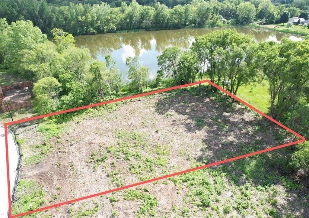 0.25 Acres of Land for Sale in Blaine, Minnesota