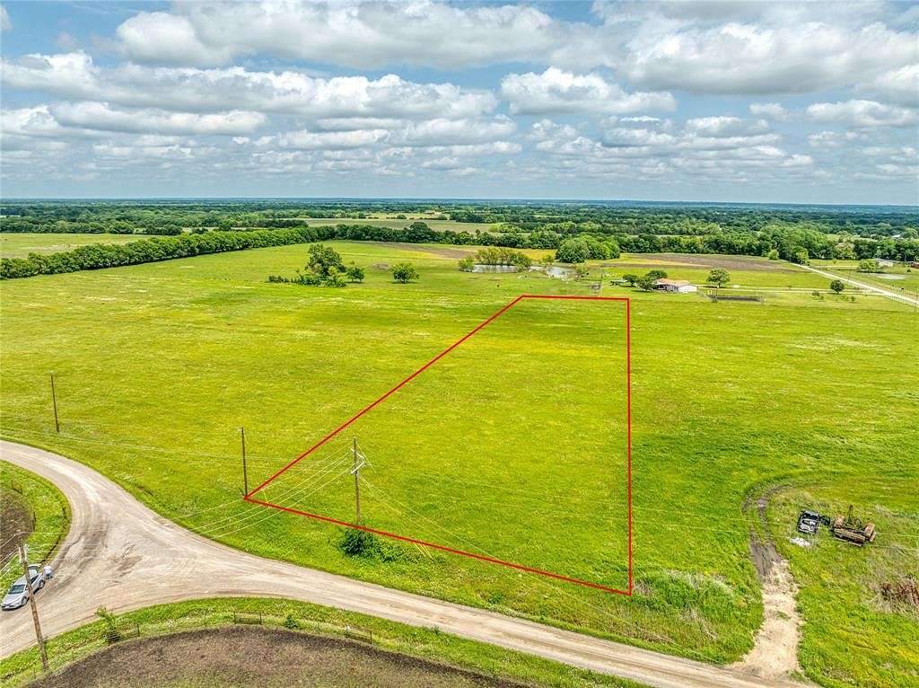 2.3 Acres of Residential Land for Sale in Bonham, Texas
