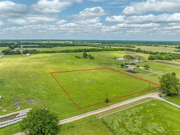 2.81 Acres of Land for Sale in Bonham, Texas