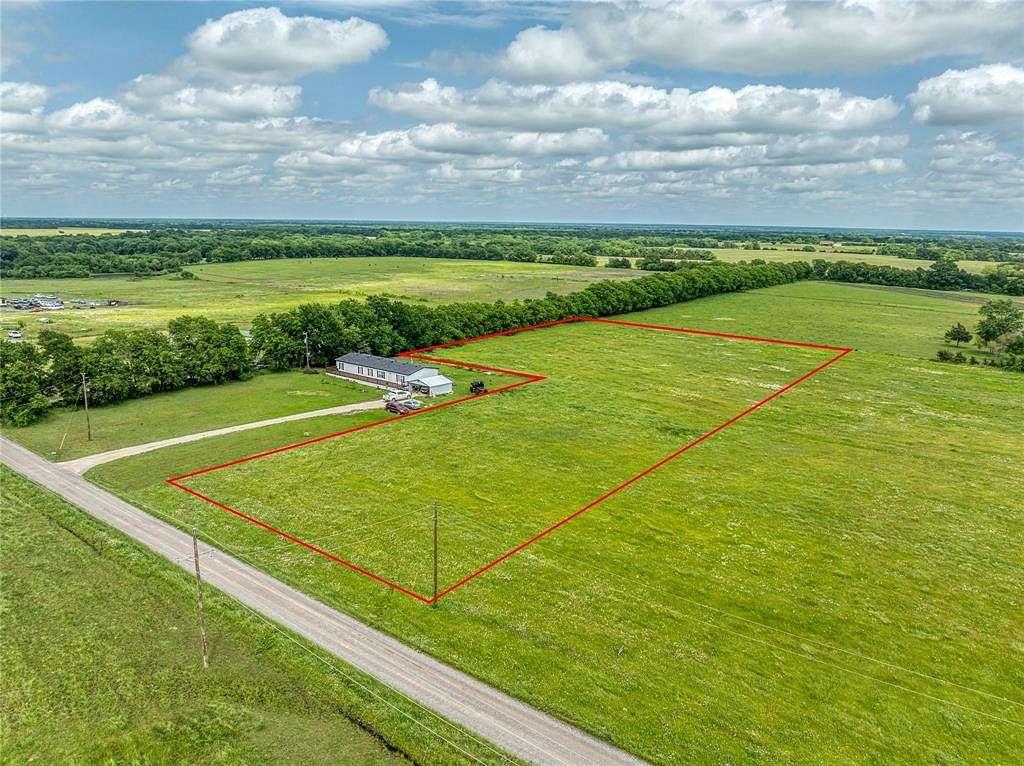 3.4 Acres of Residential Land for Sale in Bonham, Texas