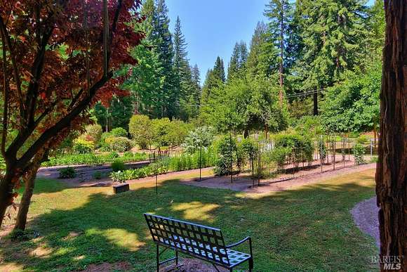 4.9 Acres of Residential Land with Home for Sale in Healdsburg, California