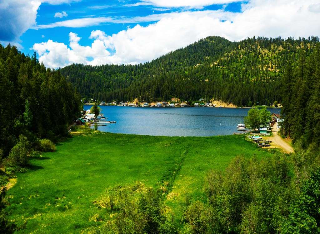 170 Acres of Recreational Land for Sale in Loon Lake, Washington