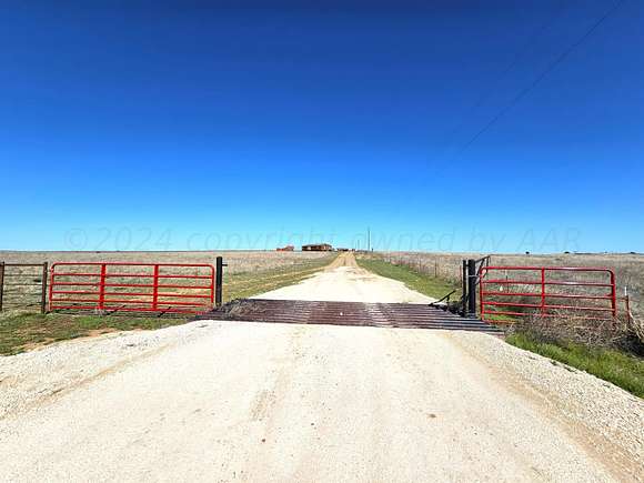 20 Acres of Land with Home for Sale in Mobeetie, Texas