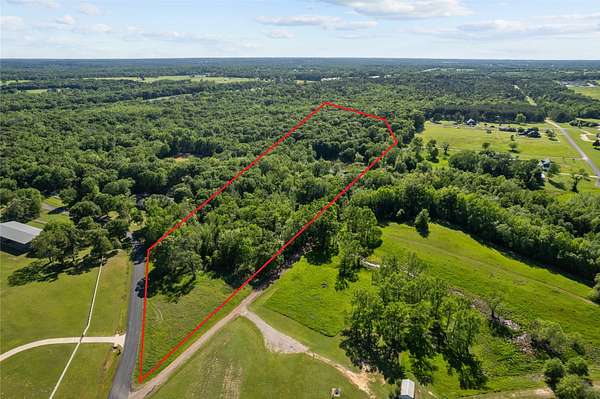 10.3 Acres of Recreational & Residential Land for Sale in Lindale, Texas