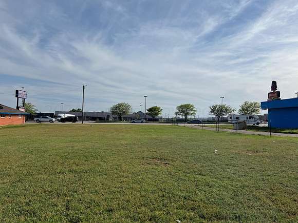 Commercial Land for Sale in Childress, Texas