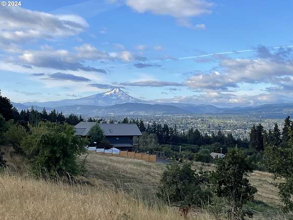 0.56 Acres of Residential Land for Sale in White Salmon, Washington