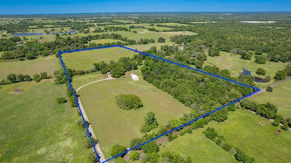 28.4 Acres of Agricultural Land with Home for Sale in Yantis, Texas