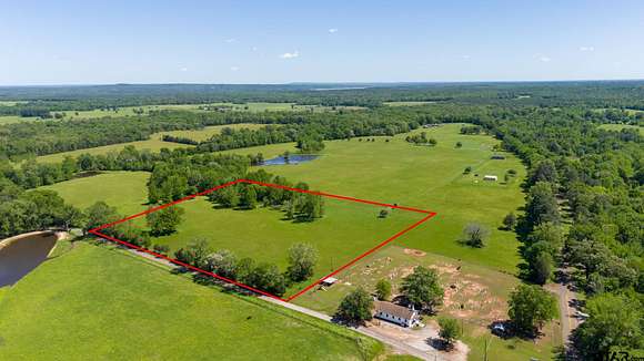 9.3 Acres of Land for Sale in Troup, Texas