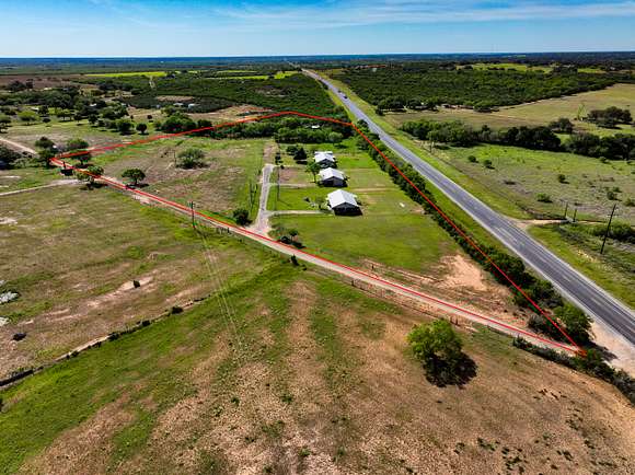 10 Acres of Residential Land for Sale in Devine, Texas