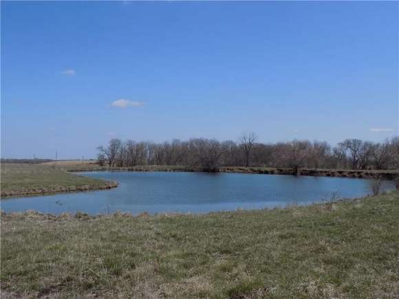 31 Acres of Recreational Land & Farm for Sale in Kincaid, Kansas