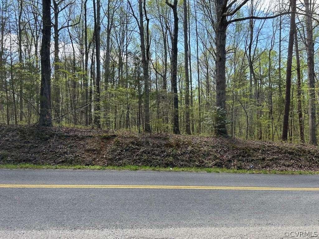 2.2 Acres of Residential Land for Sale in Louisa, Virginia