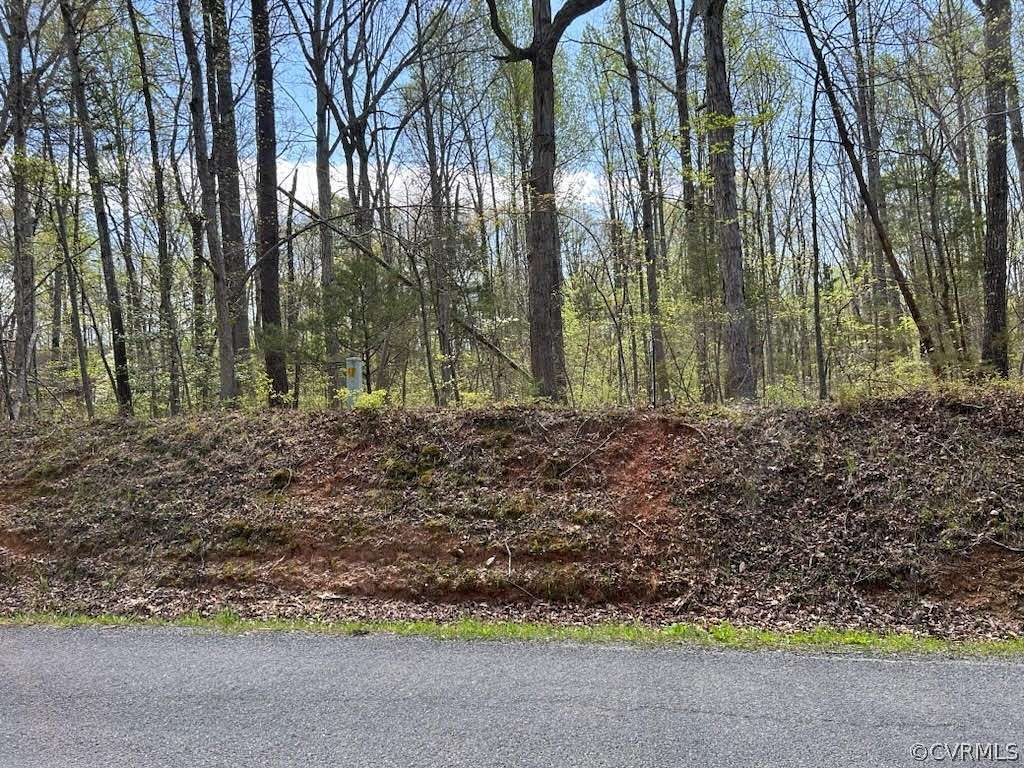 3.3 Acres of Residential Land for Sale in Louisa, Virginia