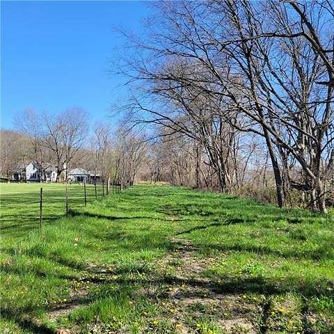 10 Acres of Agricultural Land for Sale in Oak Grove, Missouri