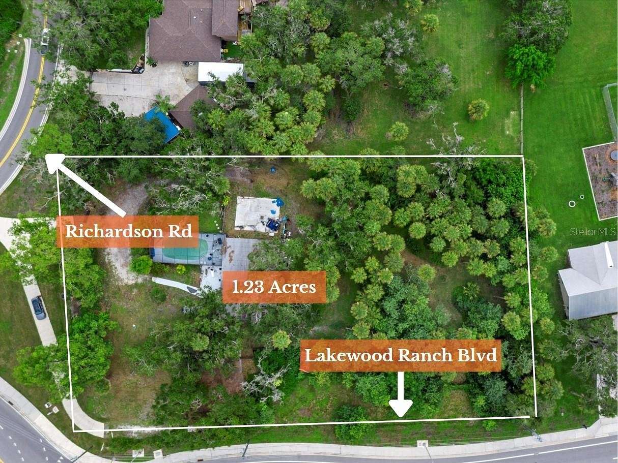 1.2 Acres of Land for Sale in Sarasota, Florida