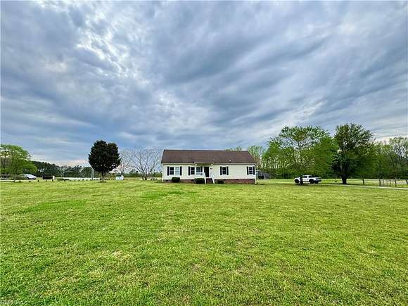 10 Acres of Land with Home for Sale in Suffolk, Virginia