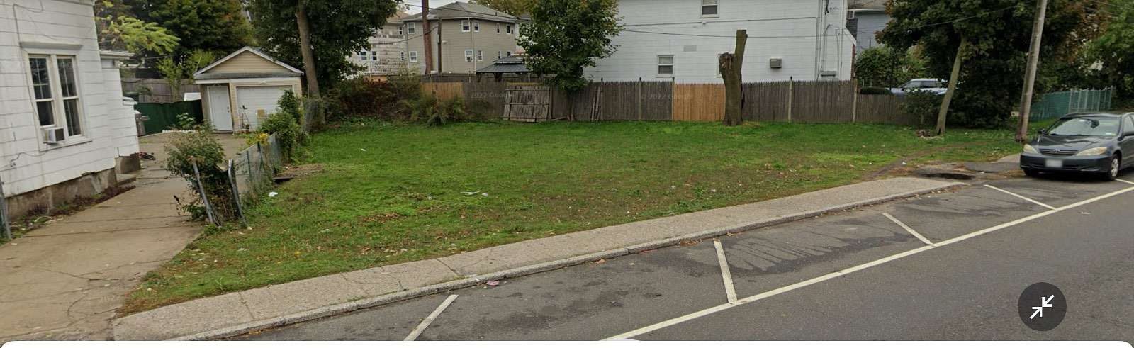 0.13 Acres of Residential Land for Sale in Hempstead, New York