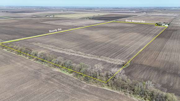 1,928 Acres of Recreational Land & Farm for Sale in Blue Mound, Illinois