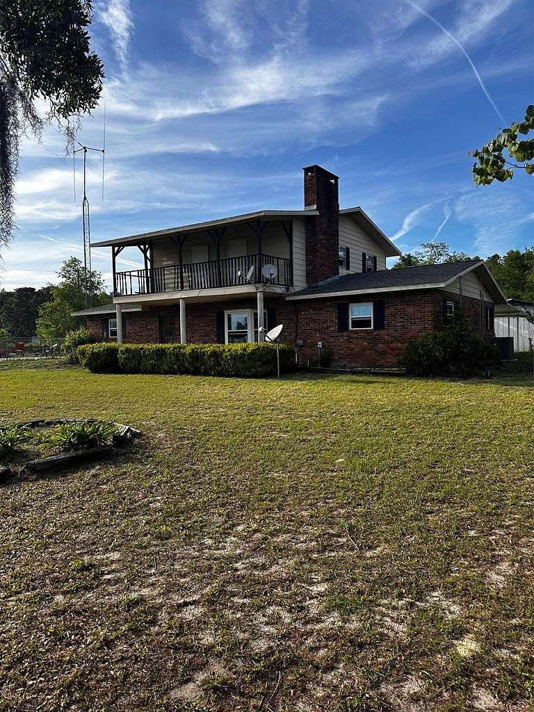 13.5 Acres of Land with Home for Sale in Bell, Florida