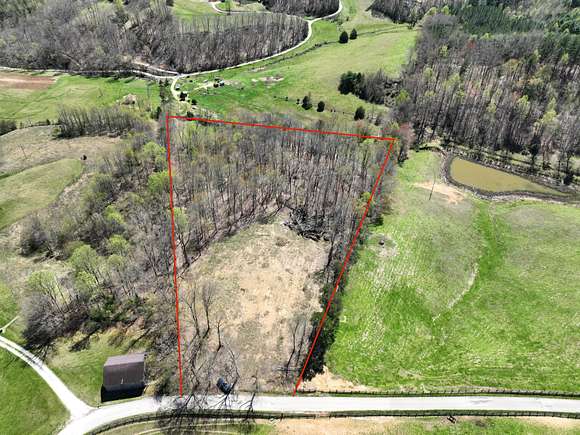 5.7 Acres of Residential Land for Sale in Beattyville, Kentucky