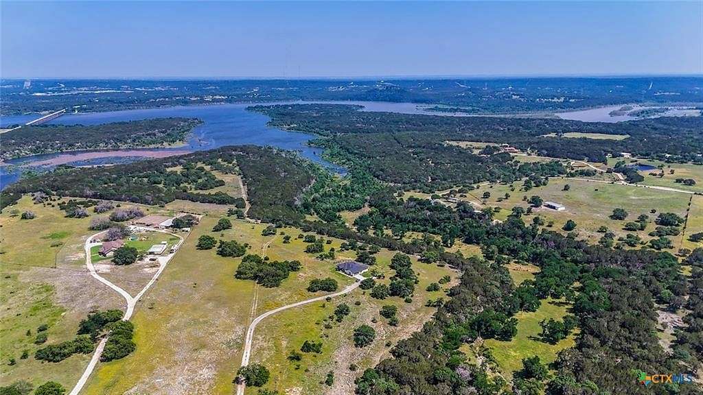 22.1 Acres of Agricultural Land for Sale in Killeen, Texas